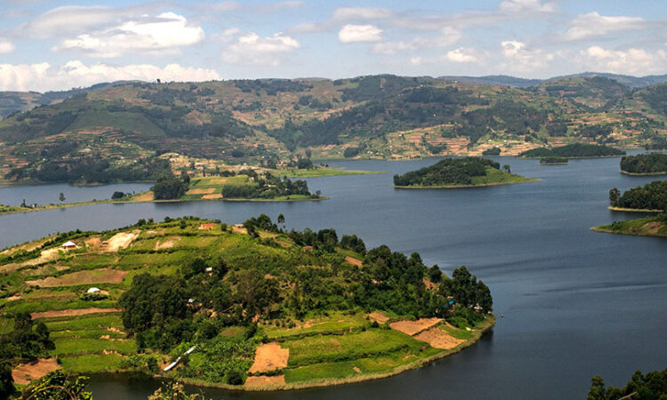 Luxury Uganda Safaris Tours