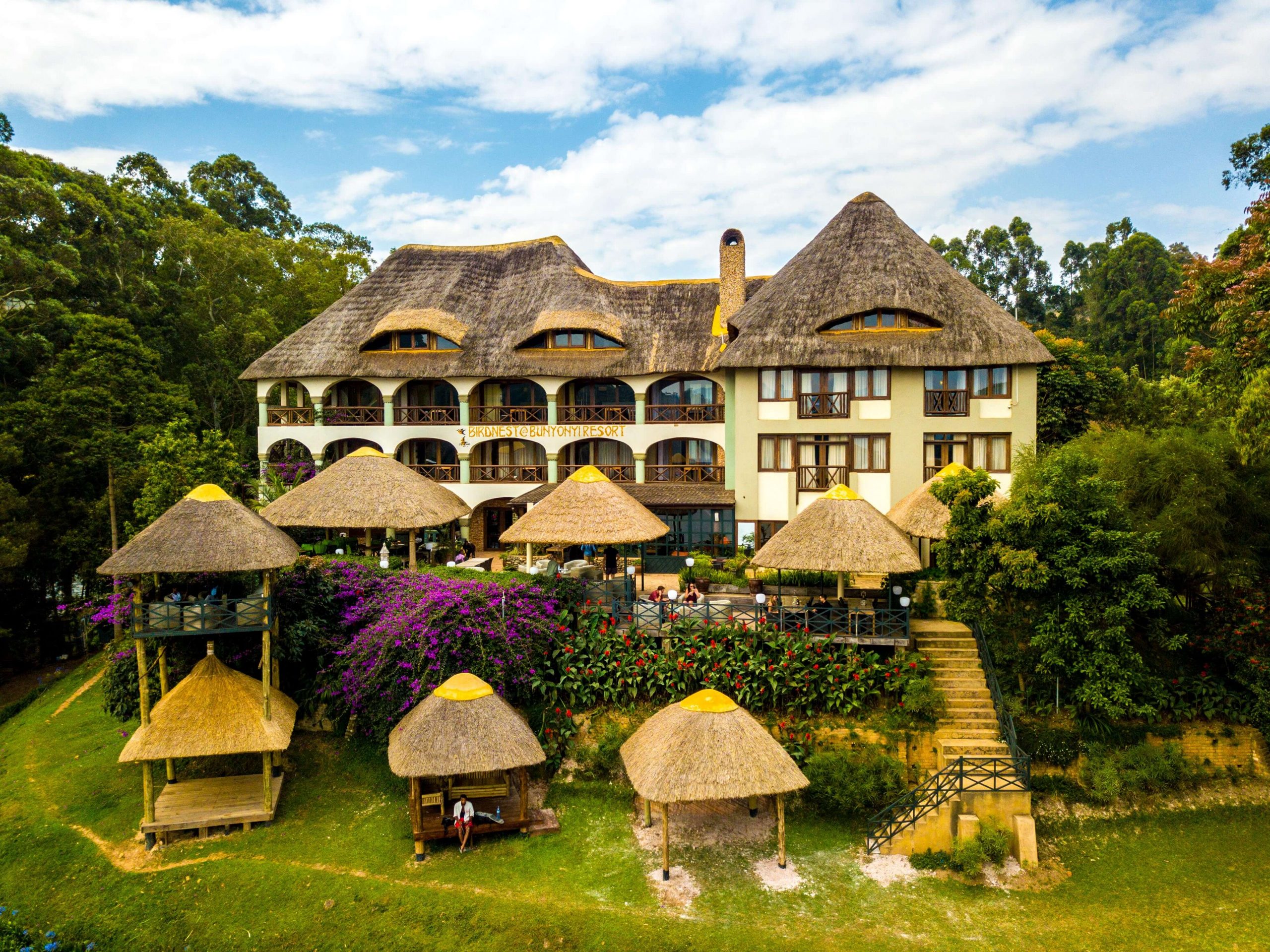 Luxury Uganda Safaris Tours