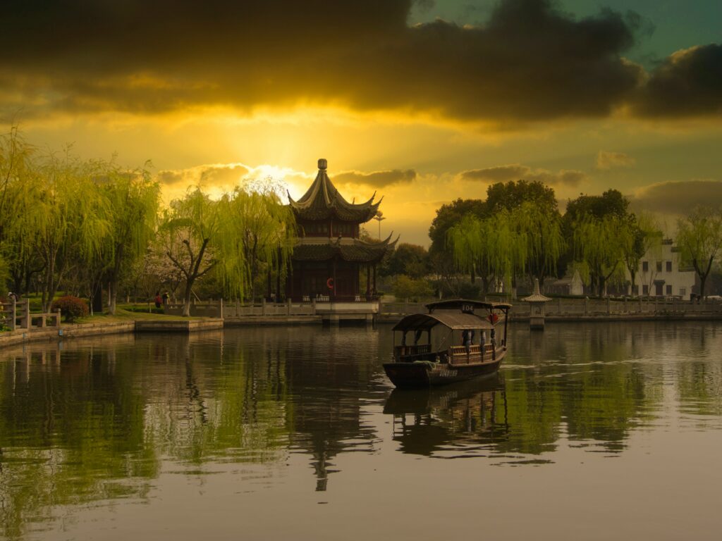 Ultra luxury world tours